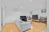 https://images.listonce.com.au/custom/160x/listings/2111-blackburn-road-mount-waverley-vic-3149/068/01583068_img_02.jpg?Kt5A3uihdh0