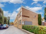 https://images.listonce.com.au/custom/160x/listings/2111-victoria-road-hawthorn-east-vic-3123/359/01933359_img_05.jpg?FQoSvMX0akY
