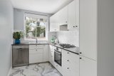 https://images.listonce.com.au/custom/160x/listings/21114-riversdale-road-hawthorn-vic-3122/275/01954275_img_03.jpg?DnBhgCZqICE