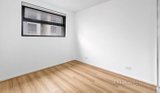 https://images.listonce.com.au/custom/160x/listings/2112-olive-york-way-brunswick-west-vic-3055/998/01701998_img_04.jpg?5J8sGKJuoOY