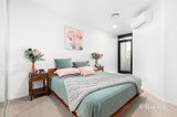 https://images.listonce.com.au/custom/160x/listings/21129-133-ormond-esplanade-elwood-vic-3184/693/01921693_img_09.jpg?5aIjmgFT97k