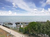 https://images.listonce.com.au/custom/160x/listings/2113-esplanade-williamstown-vic-3016/061/01614061_img_03.jpg?3Xjlli_YqKQ