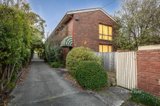 https://images.listonce.com.au/custom/160x/listings/2113-wellington-street-kew-vic-3101/602/01560602_img_01.jpg?gh2sfvm8z6s