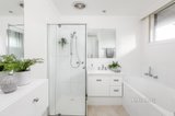 https://images.listonce.com.au/custom/160x/listings/2113-wellington-street-kew-vic-3101/602/01560602_img_06.jpg?UHzZwp3mtNI