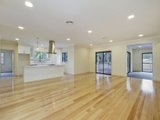 https://images.listonce.com.au/custom/160x/listings/2115-mount-view-parade-croydon-vic-3136/310/01525310_img_04.jpg?9wvW2SYqld0