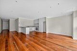 https://images.listonce.com.au/custom/160x/listings/2115-oxford-street-collingwood-vic-3066/151/01808151_img_04.jpg?qr2LqfAED9Y
