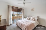 https://images.listonce.com.au/custom/160x/listings/2116-bridge-street-eltham-vic-3095/845/01755845_img_08.jpg?VrSLomDi82c