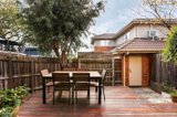 https://images.listonce.com.au/custom/160x/listings/2119-dundas-street-preston-vic-3072/392/01703392_img_06.jpg?n4ClnCD_c5s