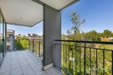 https://images.listonce.com.au/custom/160x/listings/212-4-blair-road-glen-waverley-vic-3150/946/01838946_img_10.jpg?roT-F_GUd28