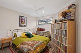 https://images.listonce.com.au/custom/160x/listings/212-alfrick-road-croydon-vic-3136/858/01723858_img_04.jpg?h5dcFBsiOxo