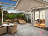 https://images.listonce.com.au/custom/160x/listings/212-barlow-street-port-melbourne-vic-3207/188/01087188_img_12.jpg?gATsXso4Q4Y