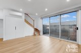 https://images.listonce.com.au/custom/160x/listings/212-esmale-street-strathmore-vic-3041/430/01723430_img_07.jpg?rff7IB_rYs8