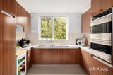 https://images.listonce.com.au/custom/160x/listings/212-evansdale-road-hawthorn-vic-3122/211/01942211_img_05.jpg?P4E7Si9iGUE