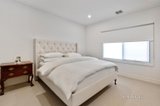 https://images.listonce.com.au/custom/160x/listings/212-glenmanor-close-templestowe-vic-3106/040/01583040_img_08.jpg?aGsogsu6J6U