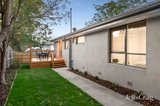 https://images.listonce.com.au/custom/160x/listings/212-hartley-road-croydon-vic-3136/088/01844088_img_12.jpg?v0eOFFpVzDw
