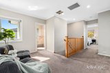 https://images.listonce.com.au/custom/160x/listings/212-maple-street-mount-waverley-vic-3149/888/01889888_img_08.jpg?ASSK7Z7Njb0