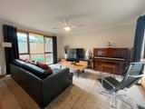 https://images.listonce.com.au/custom/160x/listings/212-myrtle-grove-blackburn-vic-3130/687/01778687_img_02.jpg?cQjRuuwrVOo