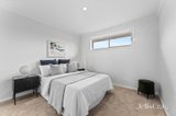 https://images.listonce.com.au/custom/160x/listings/212-owens-avenue-glen-waverley-vic-3150/581/01775581_img_12.jpg?5pK4YzX8Bwk