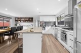 https://images.listonce.com.au/custom/160x/listings/212-raglan-street-south-ballarat-central-vic-3350/556/01853556_img_10.jpg?uOXZ30SWy6U