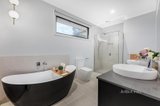 https://images.listonce.com.au/custom/160x/listings/212-sadie-street-mount-waverley-vic-3149/405/01599405_img_11.jpg?9vedMXBhFkE