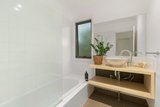 https://images.listonce.com.au/custom/160x/listings/212-short-street-vermont-vic-3133/806/01683806_img_07.jpg?EUnqoPl05nU