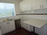 https://images.listonce.com.au/custom/160x/listings/2121-victoria-avenue-albert-park-vic-3206/574/01906574_img_03.jpg?_FZiIdUhHuw