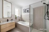 https://images.listonce.com.au/custom/160x/listings/2121-yallambie-road-macleod-vic-3085/912/01990912_img_11.jpg?EqcPjyjKft8