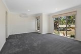 https://images.listonce.com.au/custom/160x/listings/2122-ballan-road-anakie-vic-3213/051/01699051_img_04.jpg?njvXazxEJnE