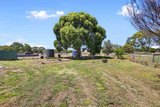 https://images.listonce.com.au/custom/160x/listings/2122-ballan-road-anakie-vic-3213/051/01699051_img_10.jpg?ElwevEQP5X0