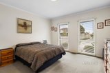 https://images.listonce.com.au/custom/160x/listings/2122-marlborough-street-bentleigh-east-vic-3165/458/01425458_img_07.jpg?z3AObEXxRdE