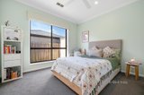 https://images.listonce.com.au/custom/160x/listings/2123-cambridge-road-mooroolbark-vic-3138/983/01337983_img_04.jpg?AbqA1lYmcCM