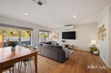 https://images.listonce.com.au/custom/160x/listings/2123-esther-crescent-mooroolbark-vic-3138/676/01899676_img_05.jpg?NsDWuL121bY