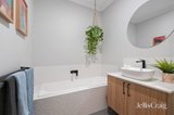 https://images.listonce.com.au/custom/160x/listings/2123-esther-crescent-mooroolbark-vic-3138/676/01899676_img_11.jpg?zA3uLjBLBbg