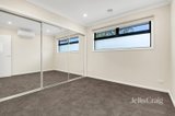 https://images.listonce.com.au/custom/160x/listings/2124-scott-grove-kingsbury-vic-3083/946/01875946_img_05.jpg?1_KFyIBIBt0