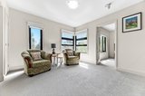 https://images.listonce.com.au/custom/160x/listings/2125-main-street-blackburn-vic-3130/573/01660573_img_06.jpg?cb2ARwh2Z0w