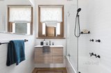 https://images.listonce.com.au/custom/160x/listings/2125-mooltan-street-travancore-vic-3032/658/01422658_img_07.jpg?foMvGSFPEBo