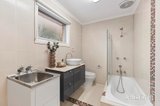 https://images.listonce.com.au/custom/160x/listings/2126-heatherdale-road-mitcham-vic-3132/205/01931205_img_05.jpg?4TxL6tzPa_A