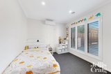 https://images.listonce.com.au/custom/160x/listings/2127-tambet-street-bentleigh-east-vic-3165/495/01721495_img_04.jpg?A_9KdERf3sk