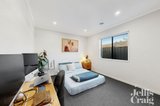 https://images.listonce.com.au/custom/160x/listings/2127-tambet-street-bentleigh-east-vic-3165/495/01721495_img_09.jpg?ZXeeChy0uTQ