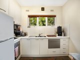 https://images.listonce.com.au/custom/160x/listings/213-beach-avenue-elwood-vic-3184/626/01794626_img_02.jpg?4hRi4FCepiM
