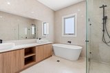 https://images.listonce.com.au/custom/160x/listings/213-bronte-avenue-burwood-vic-3125/599/01908599_img_03.jpg?UXvOdHeeHYc