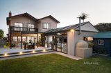 https://images.listonce.com.au/custom/160x/listings/213-centre-road-bentleigh-vic-3204/738/01437738_img_19.jpg?JwAV7gHjpQM