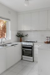 https://images.listonce.com.au/custom/160x/listings/213-dixon-street-malvern-vic-3144/580/01605580_img_05.jpg?UYqlr4DkrSo