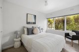 https://images.listonce.com.au/custom/160x/listings/213-dixon-street-malvern-vic-3144/580/01605580_img_06.jpg?VEDYGt2rASI