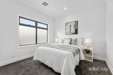 https://images.listonce.com.au/custom/160x/listings/213-heany-street-mount-waverley-vic-3149/951/01956951_img_09.jpg?4pfejvtlYzA