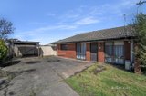 https://images.listonce.com.au/custom/160x/listings/213-iona-drive-sebastopol-vic-3356/342/01572342_img_01.jpg?ulbaIUY68Q8