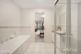 https://images.listonce.com.au/custom/160x/listings/213-louisa-street-croydon-vic-3136/225/01863225_img_06.jpg?MaLx6S8bNKI