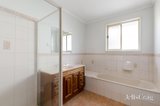 https://images.listonce.com.au/custom/160x/listings/213-main-road-lower-plenty-vic-3093/789/01805789_img_10.jpg?AoffBx7CayA