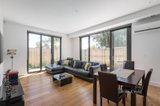 https://images.listonce.com.au/custom/160x/listings/213-quinns-road-bentleigh-east-vic-3165/430/01012430_img_03.jpg?sqmGKijaiY0