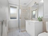 https://images.listonce.com.au/custom/160x/listings/213-rowan-street-croydon-vic-3136/539/01528539_img_06.jpg?DIngkiCmP0Y